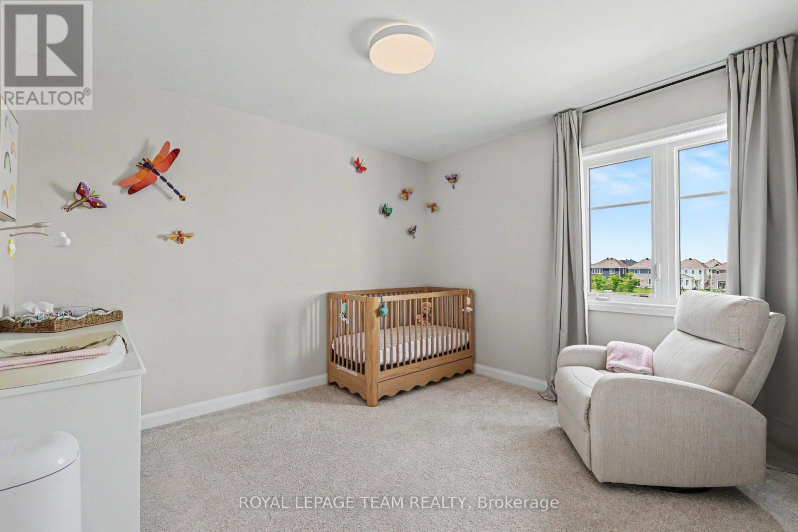 255 MEYNELL ROAD - 25