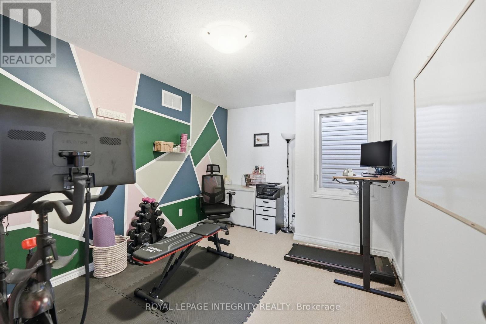 525 YELLOW BIRCH STREET - 28