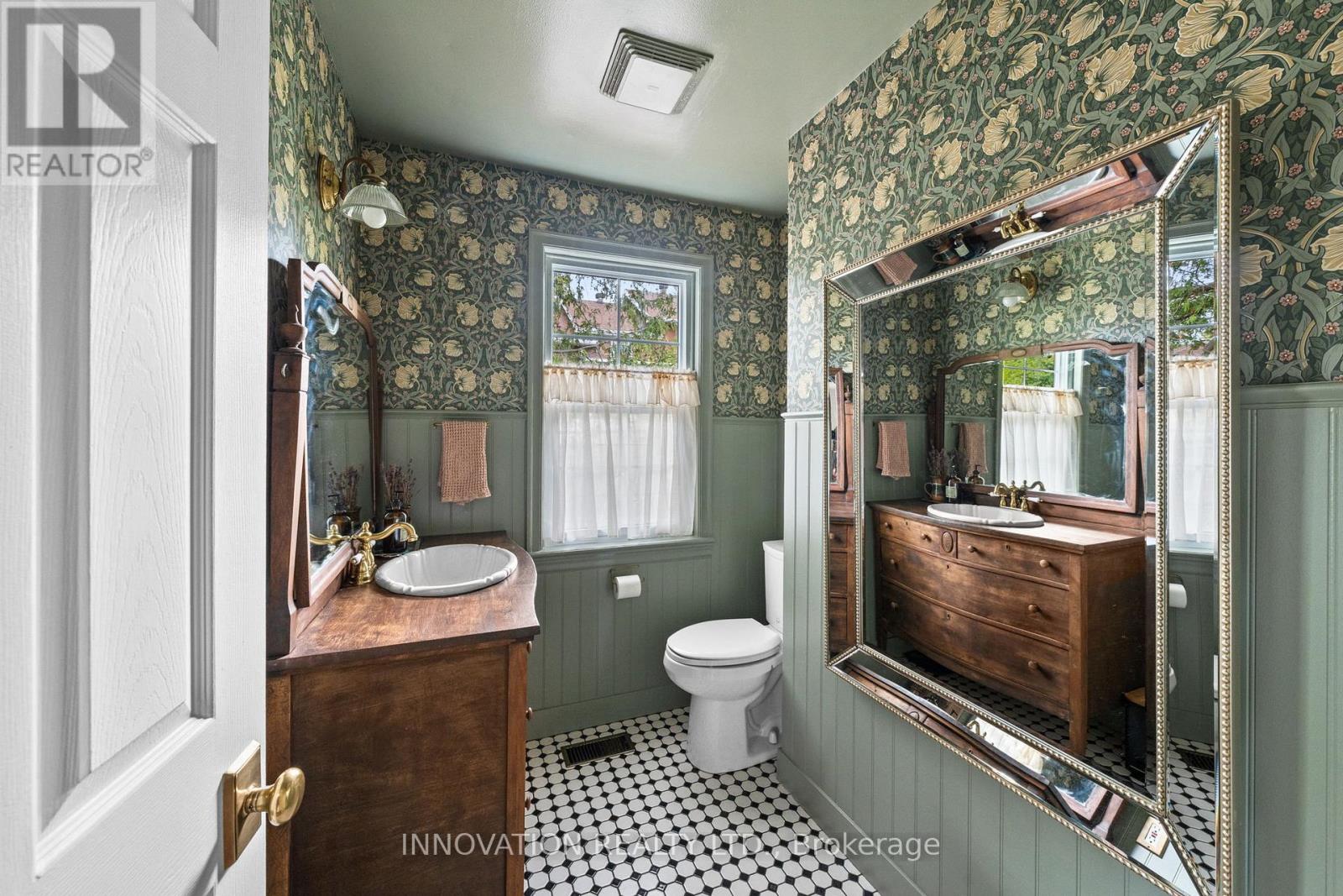 1322 KILBORN AVENUE - 17