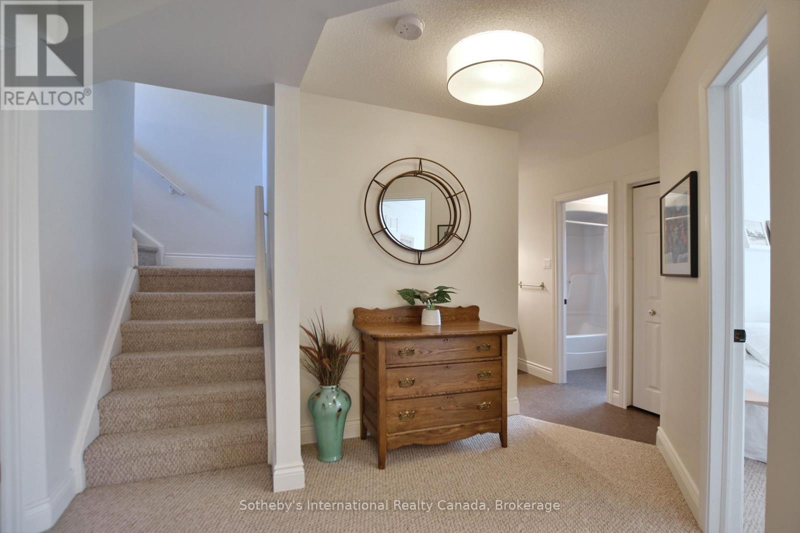 #103 150 VICTORIA STREET S - 18