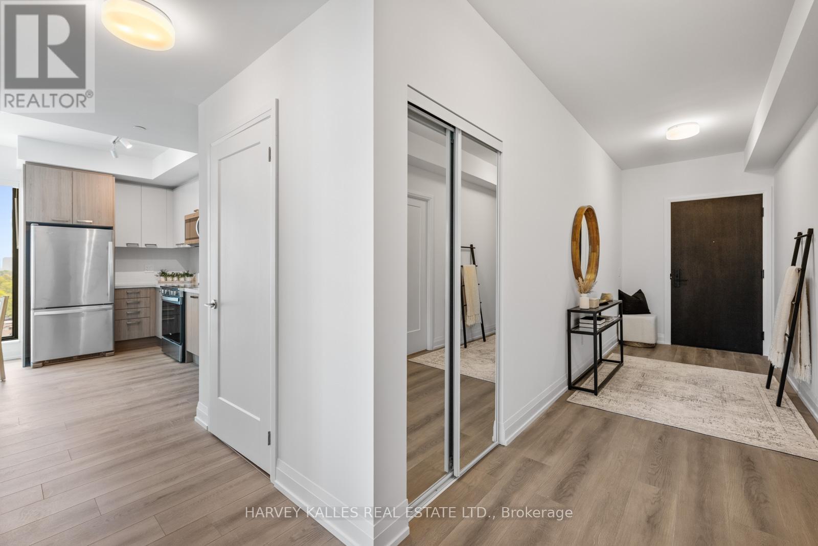 #1001 20 SOUDAN AVENUE - 13
