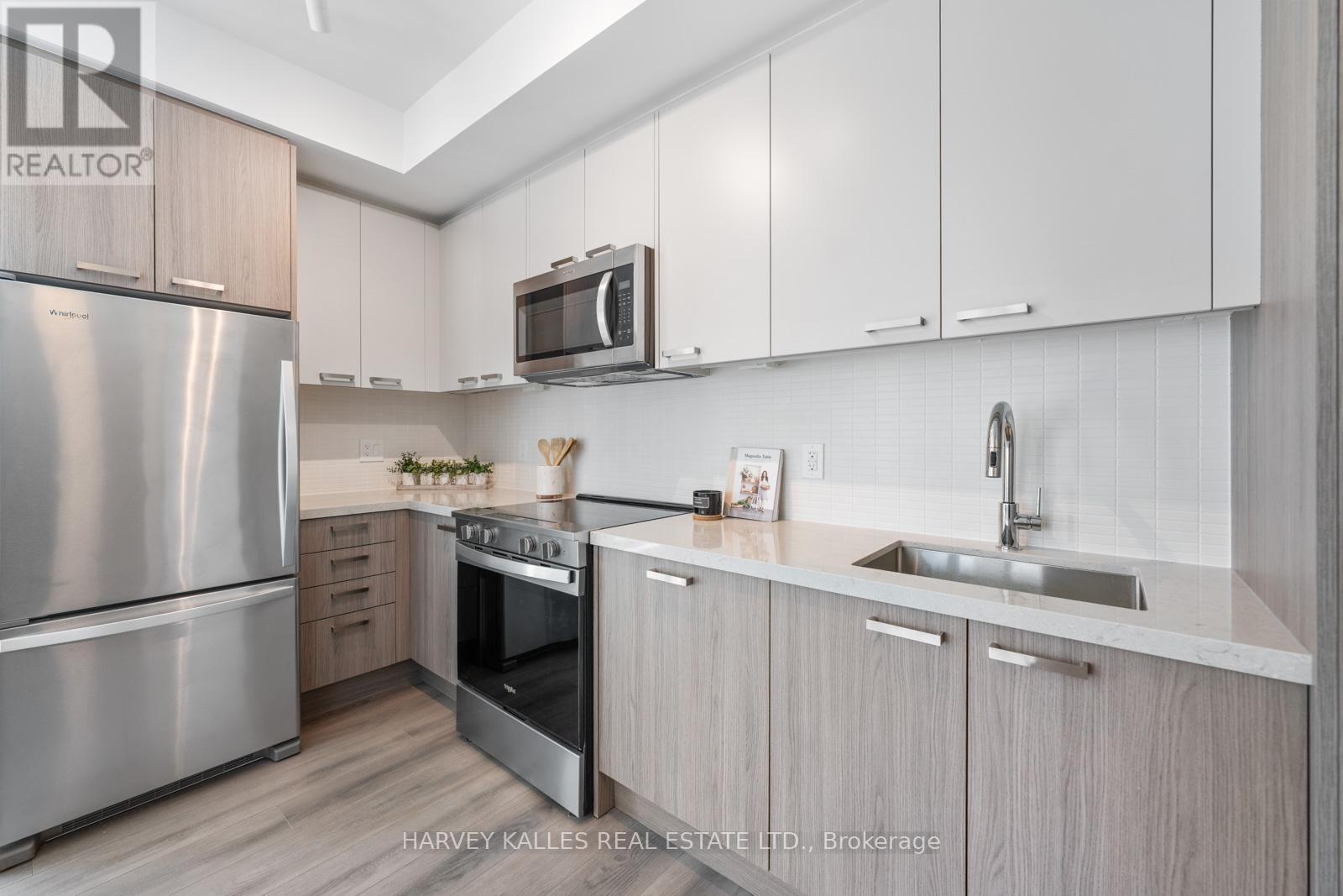 #1001 20 SOUDAN AVENUE - 27
