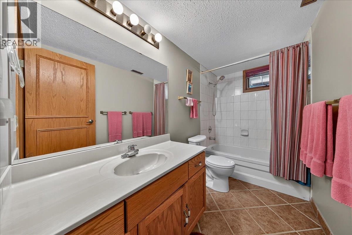 4551 Columbia View Road, Fairmont Hot Springs