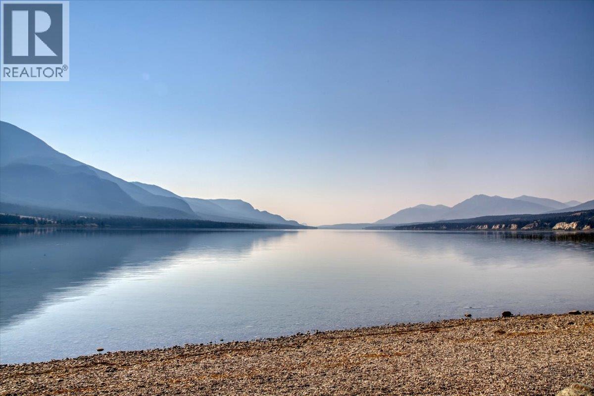 4551 Columbia View Road, Fairmont Hot Springs