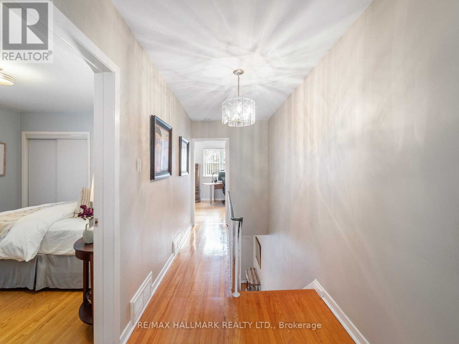 453 JONES AVENUE - 20