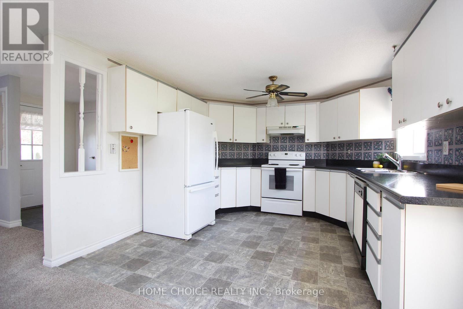 46 FAIRWAY DRIVE - 11