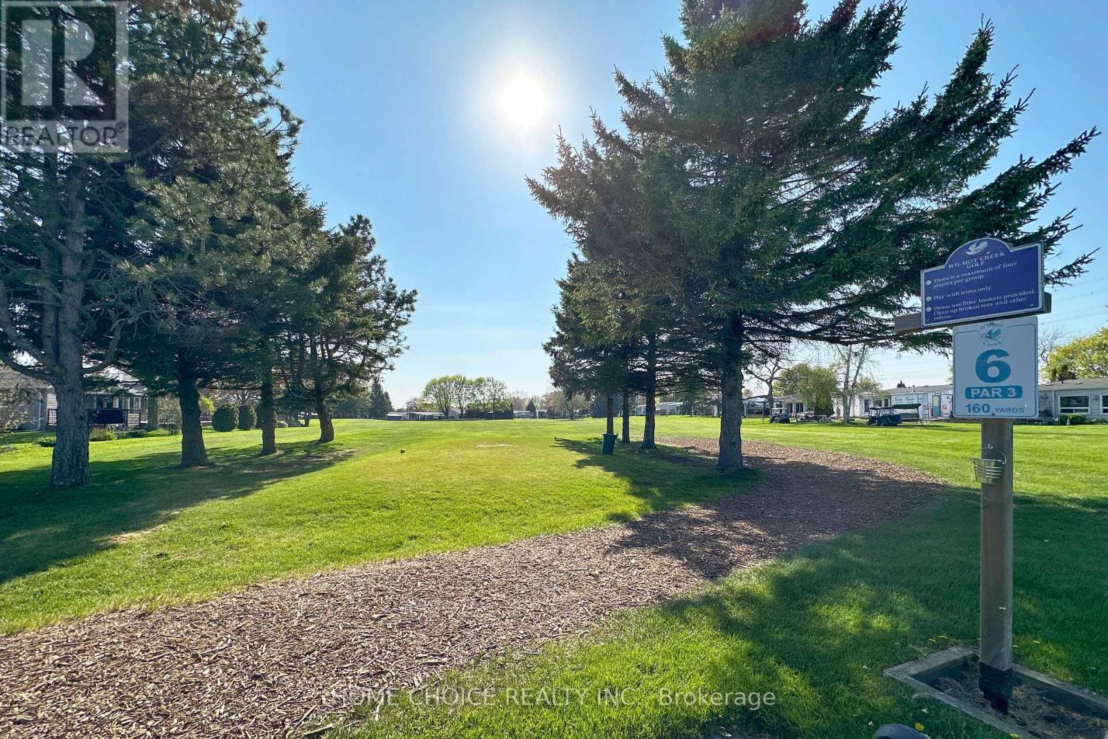 46 FAIRWAY DRIVE - 27
