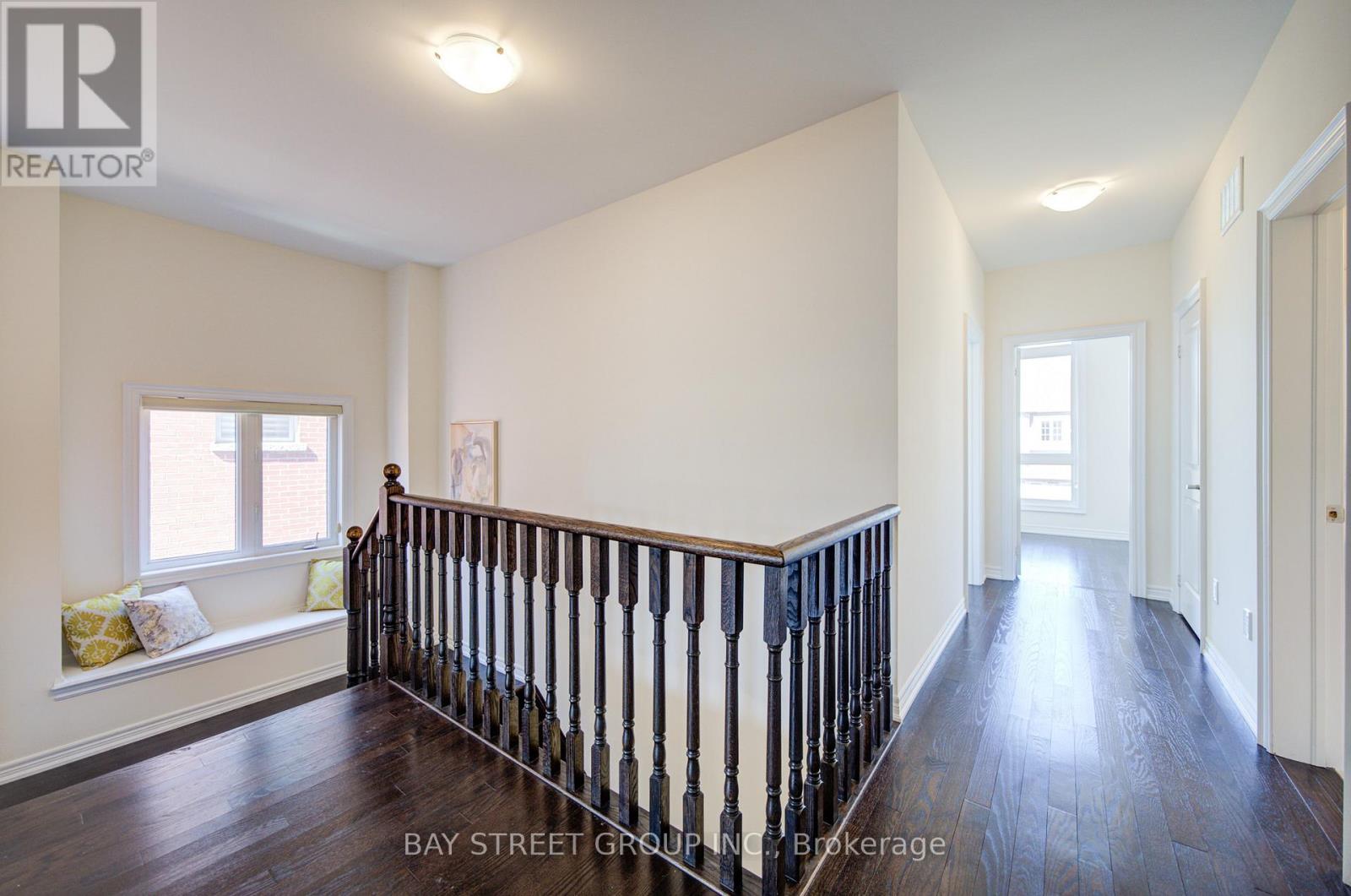 46 LEARY CRESCENT - 12