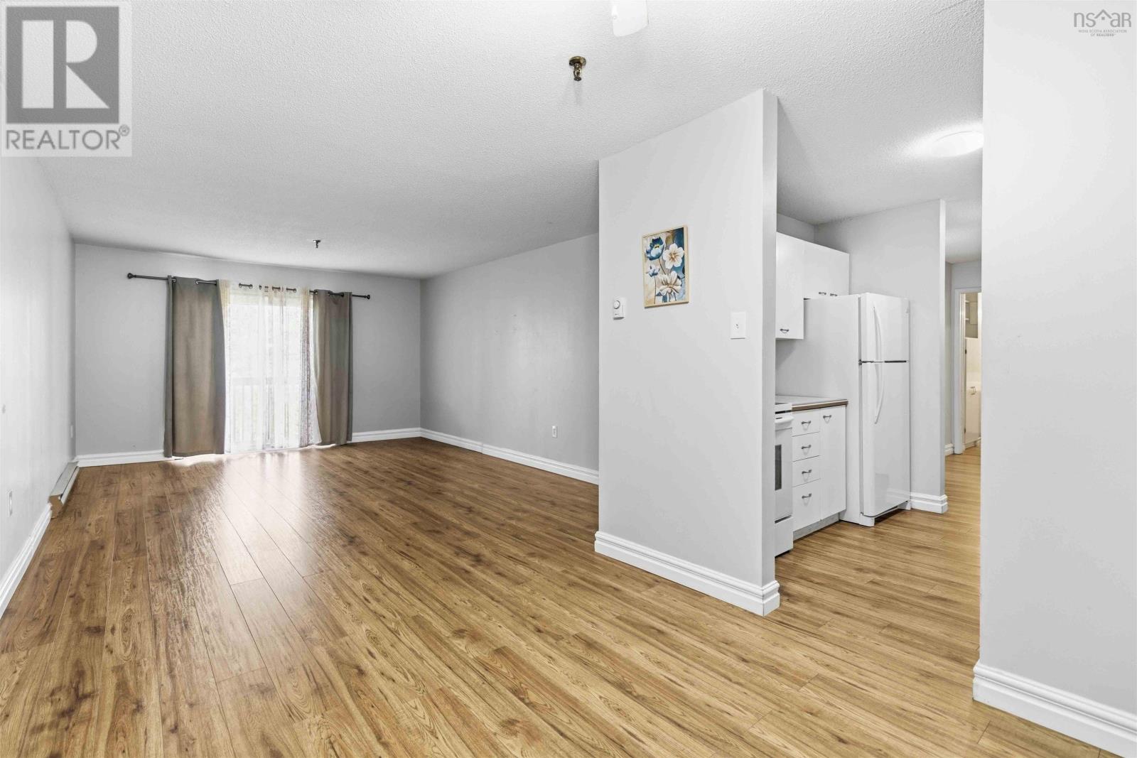 #322 7 Forest Hills Parkway - 9