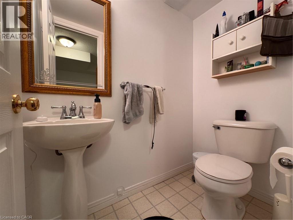 564 BEECHWOOD Drive, Waterloo, Ontario, N2T2S8 — Photo 12
