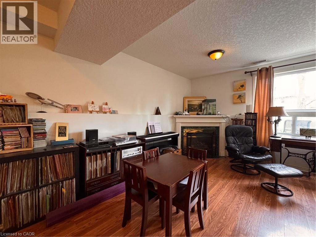 564 BEECHWOOD Drive, Waterloo, Ontario, N2T2S8 — Photo 16