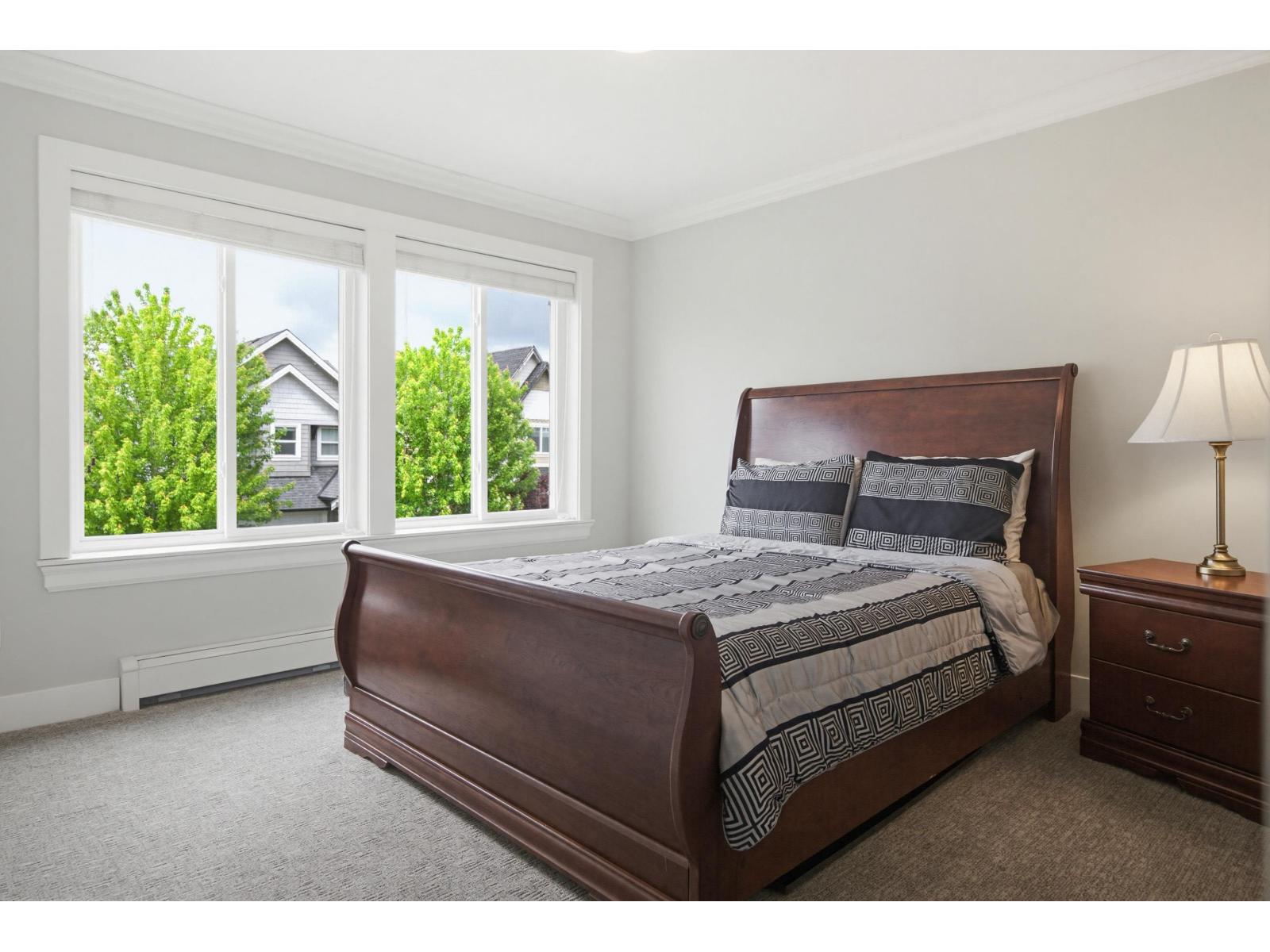 8090 209 STREET, Langley