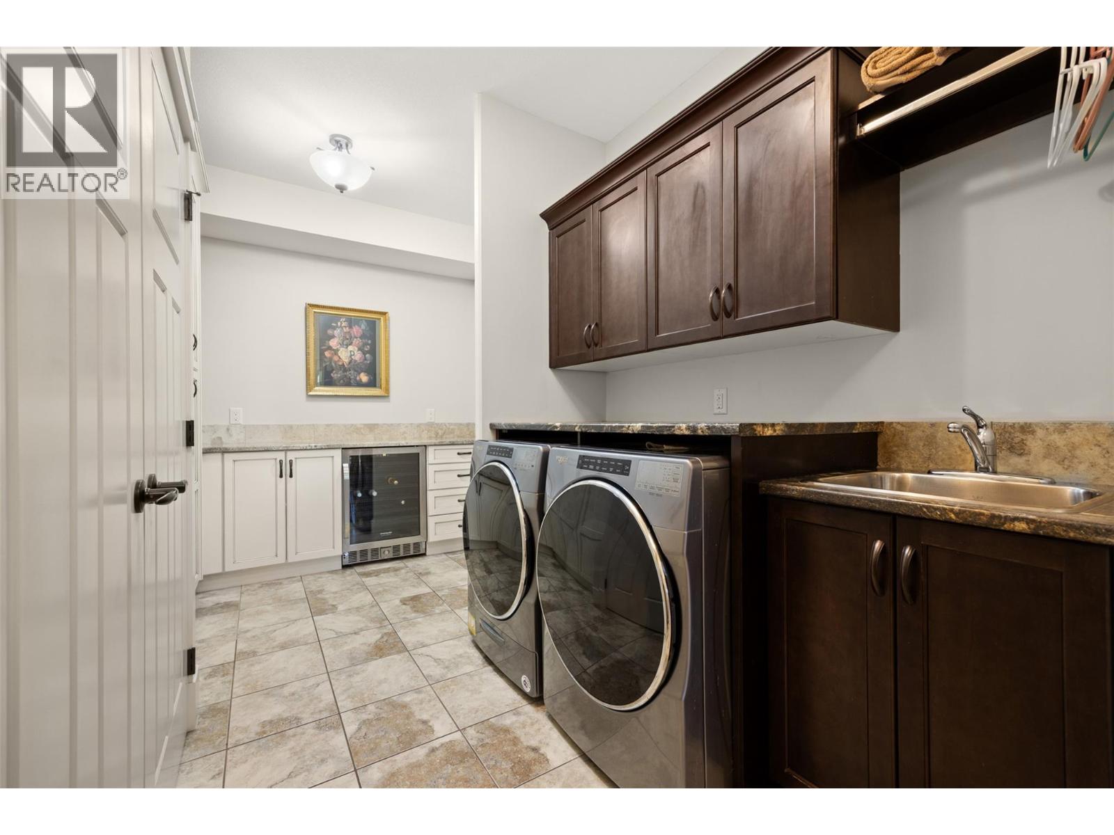 2497 Paramount Drive - 26