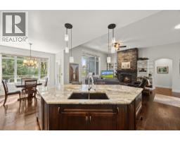 2497 Paramount Drive, West Kelowna, BC V4T3K4 Photo 15