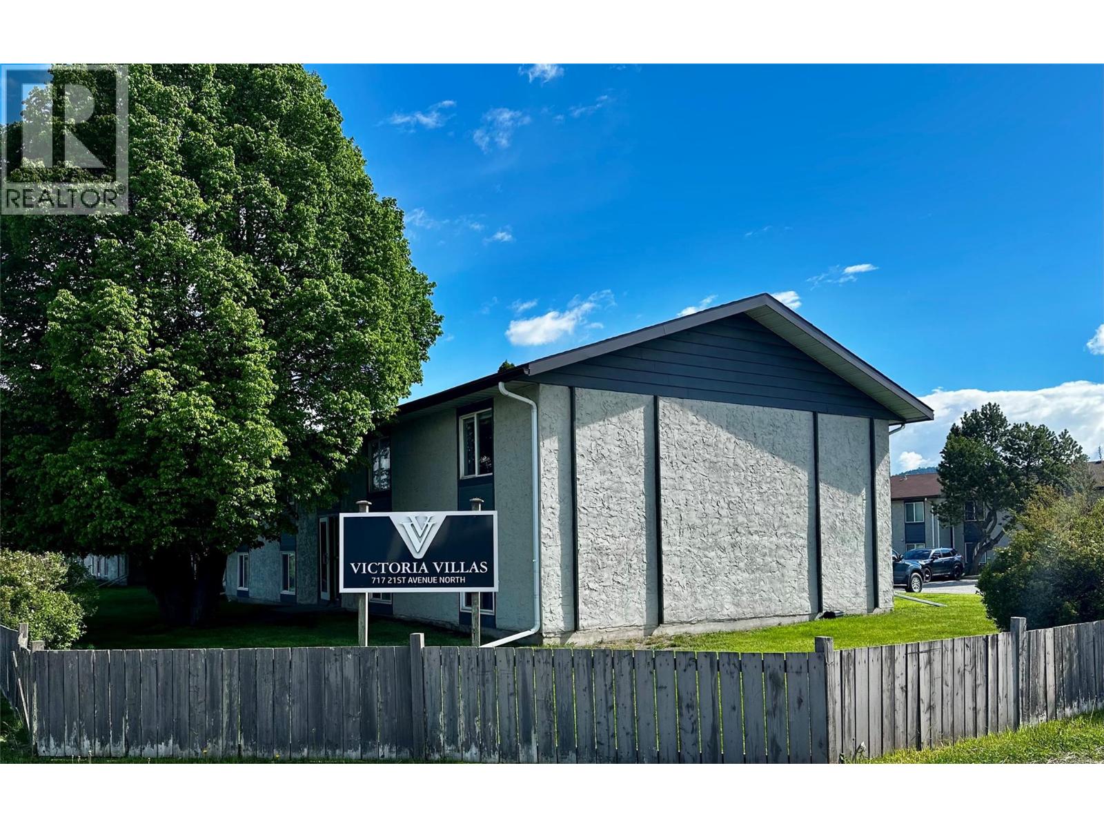 717 21  N Avenue Unit# 10, Cranbrook