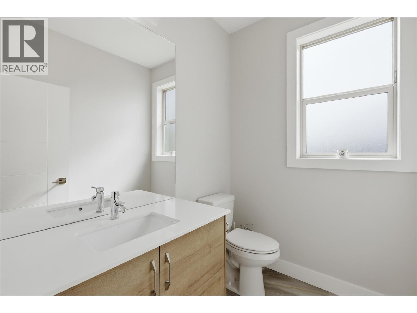 464 EDINBURGH Boulevard - 41