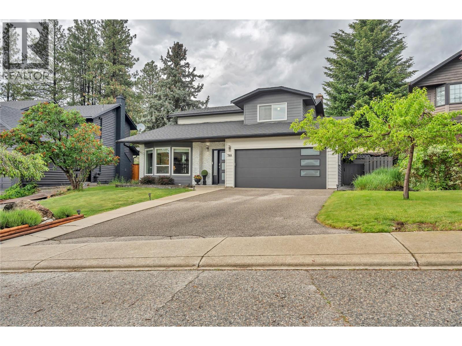 769 Balsam Avenue, Penticton
