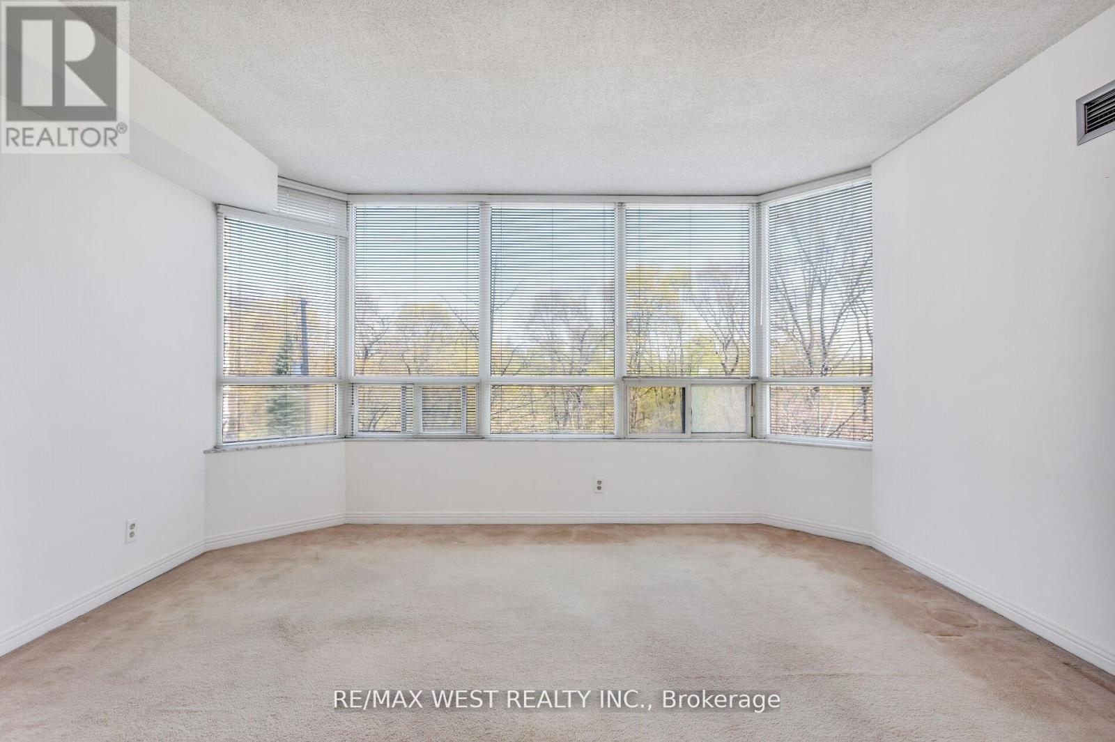 #411 1 ABERFOYLE CRESCENT - 22