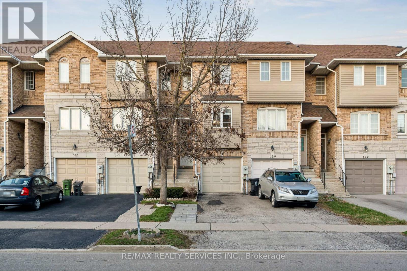 131 CHARLTON SETTLEMENT AVENUE - 2
