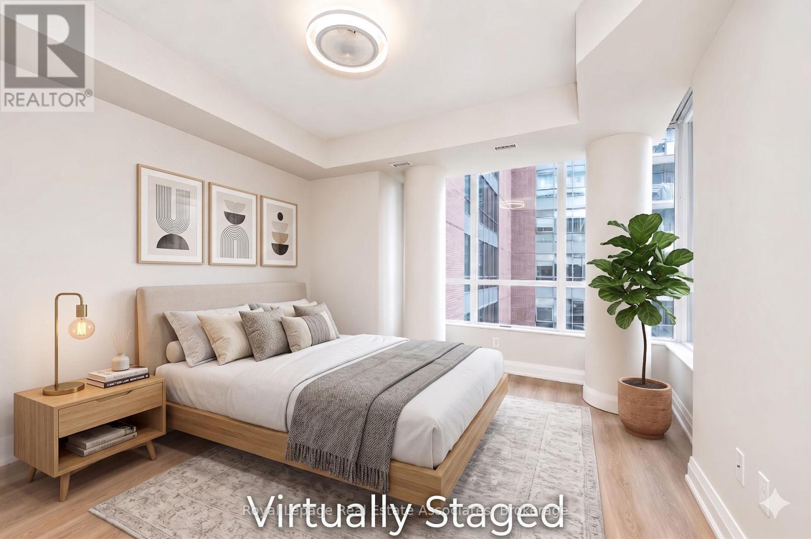 #308 1 HURONTARIO STREET - 18