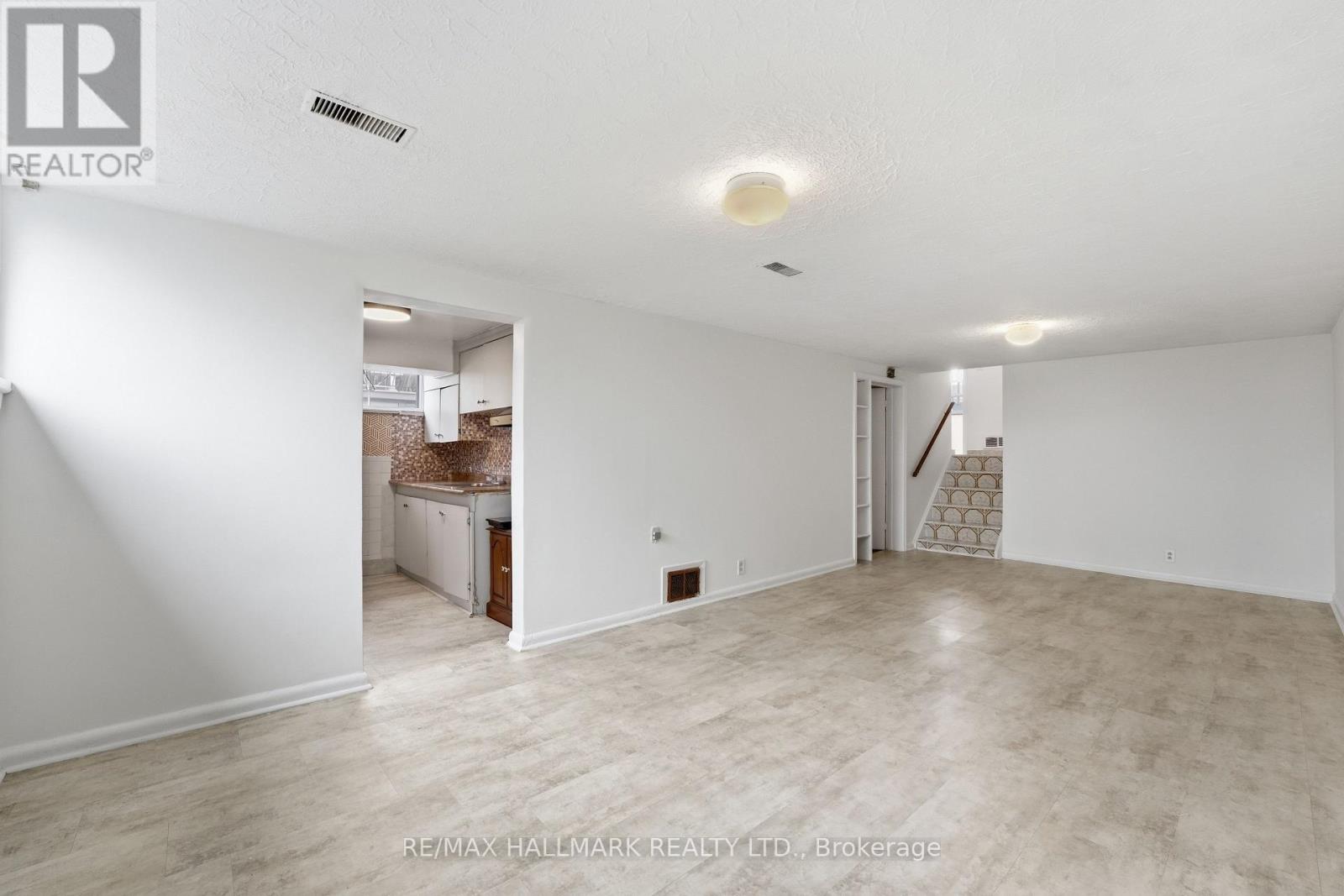 54 GOTHAM COURT - 20