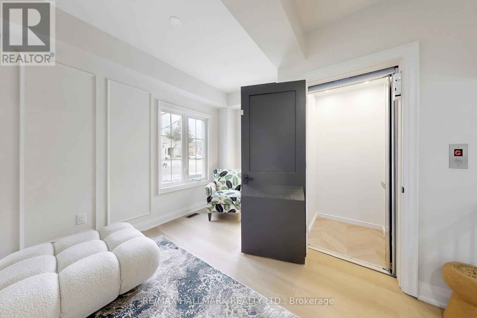 31 NAUGHTON DRIVE - 11