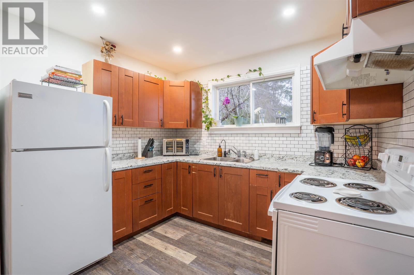 192 Boundary RD, Sault Ste. Marie, Ontario, P6A5B9 — Photo 11