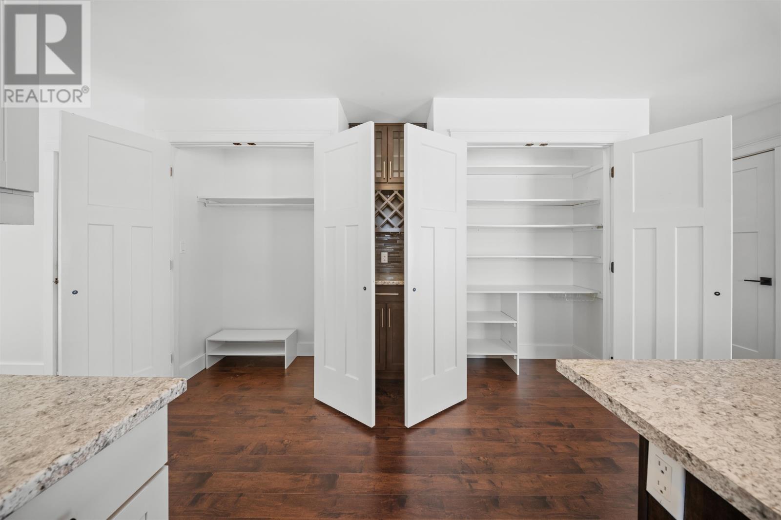 275 Greenwood Drive - 20