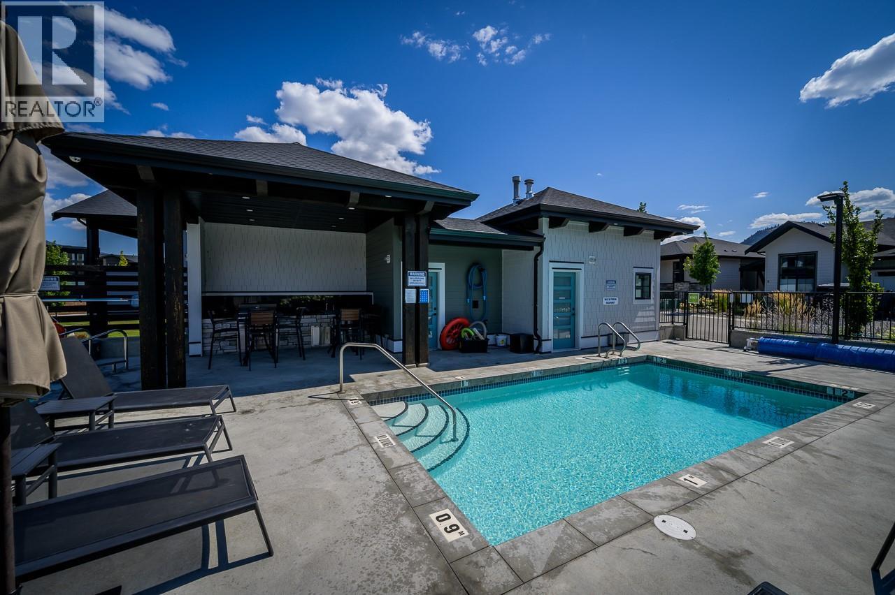 260 RUE CHEVAL NOIR Unit# 1, Kamloops