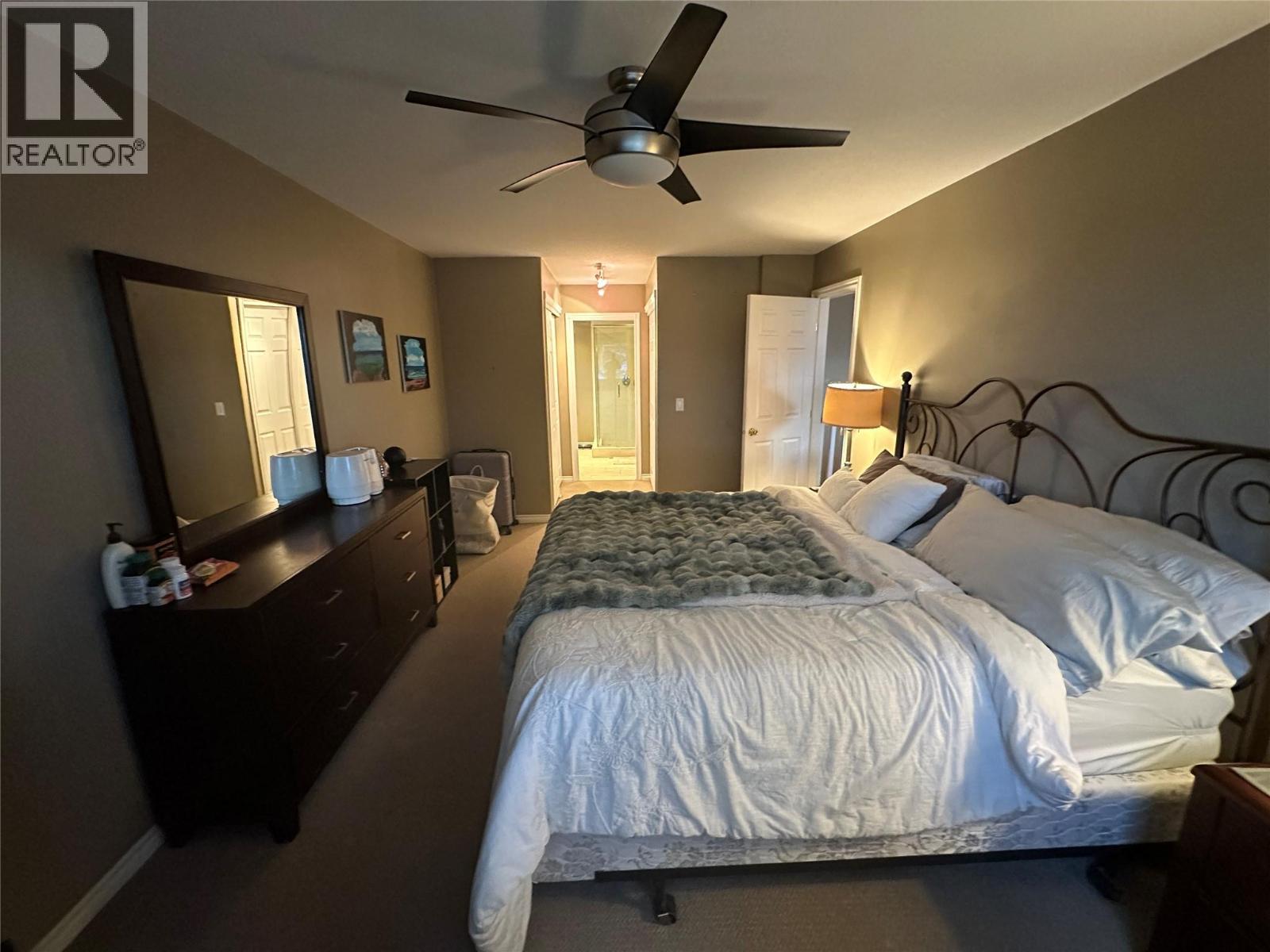 662 South Crest Drive, Kelowna