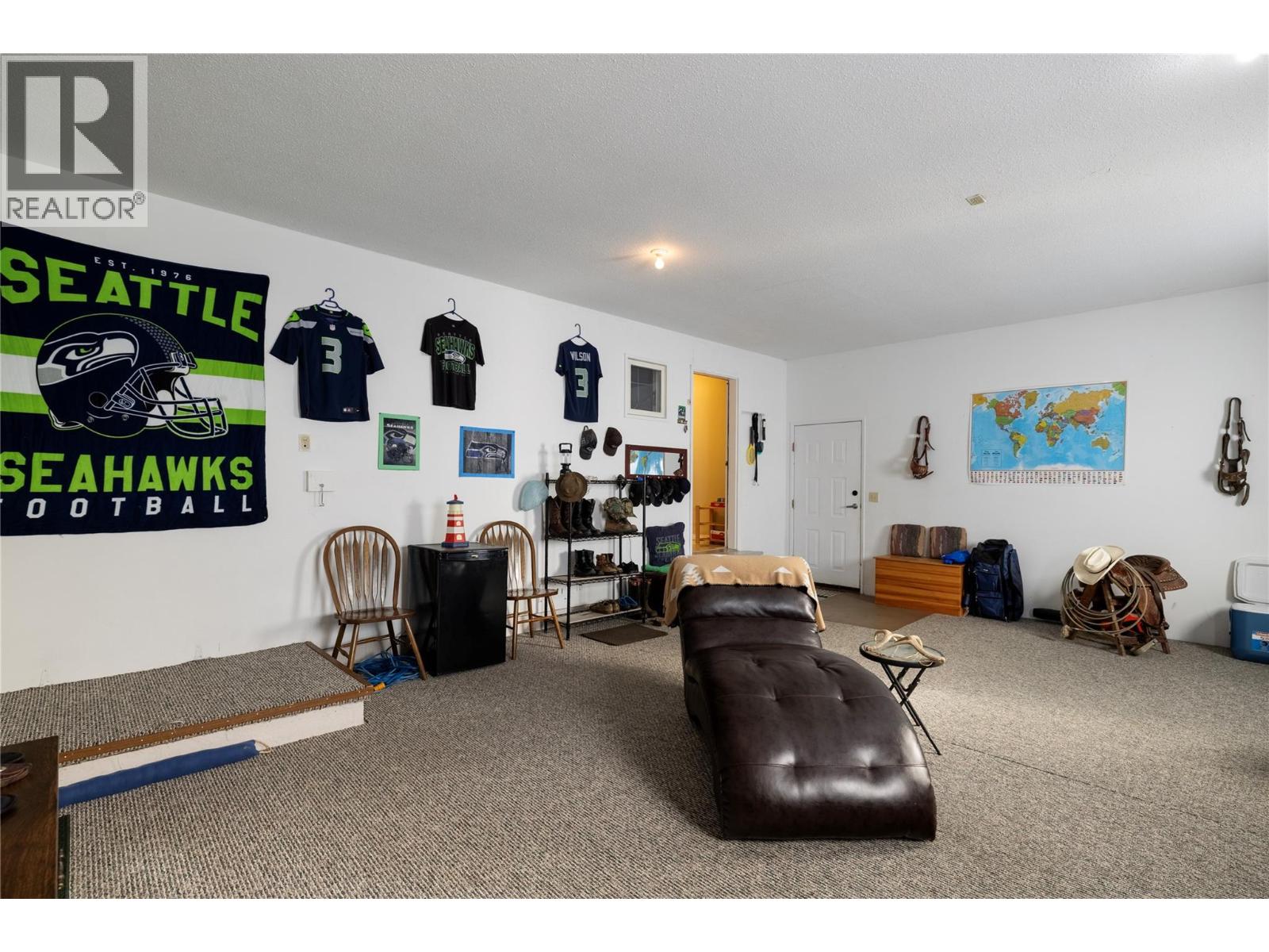 3035 Hayden Drive, Armstrong