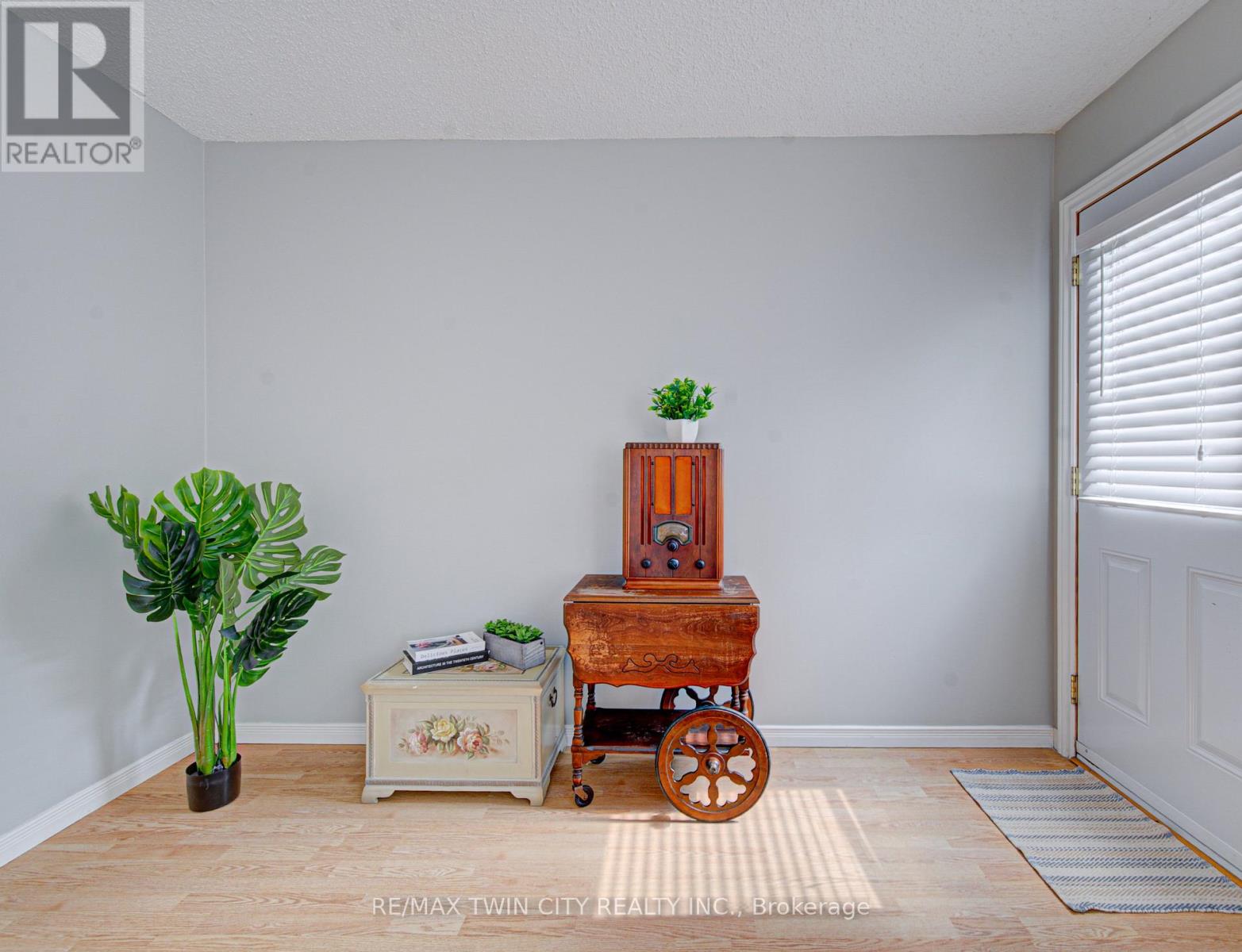 #26 175 CEDAR STREET - 12