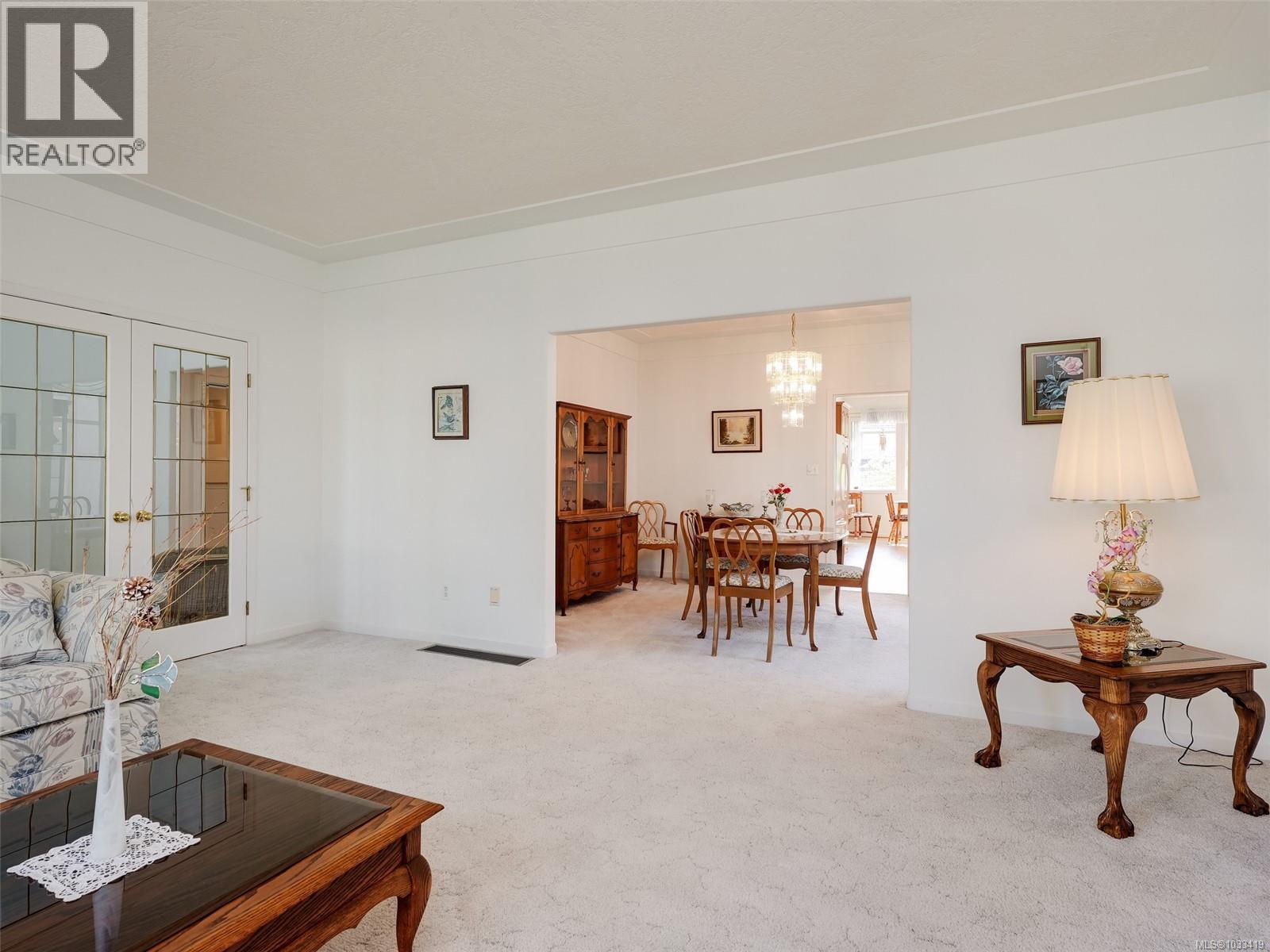 1537 Eric Rd - 3