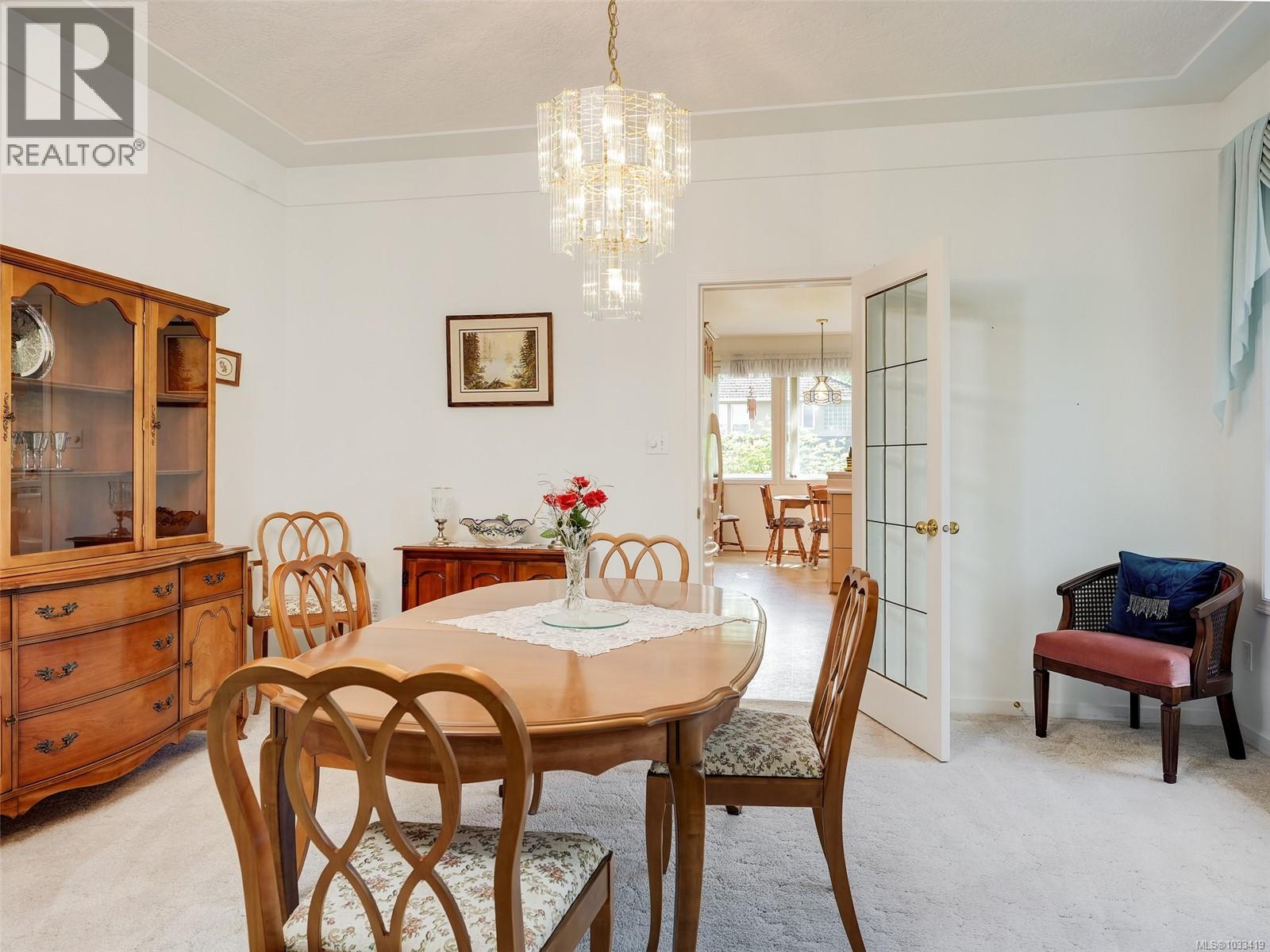 1537 Eric Rd - 4