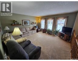 Primary Bedroom - 903 Assiniboia Avenue, Grenfell, SK S0G2B0 Photo 7