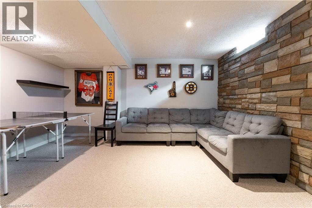 46 HARNESWORTH Crescent - 34