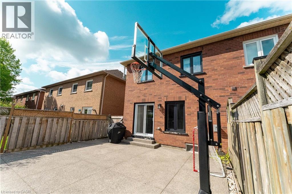 46 HARNESWORTH Crescent - 39