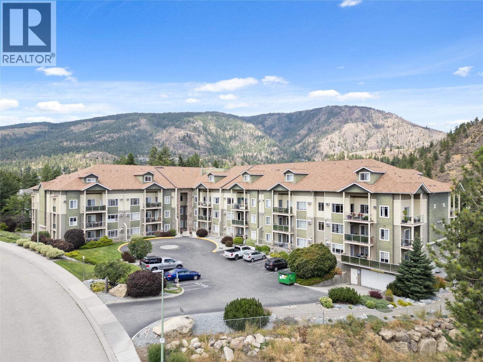 102 2120 Shannon Ridge Drive, West Kelowna