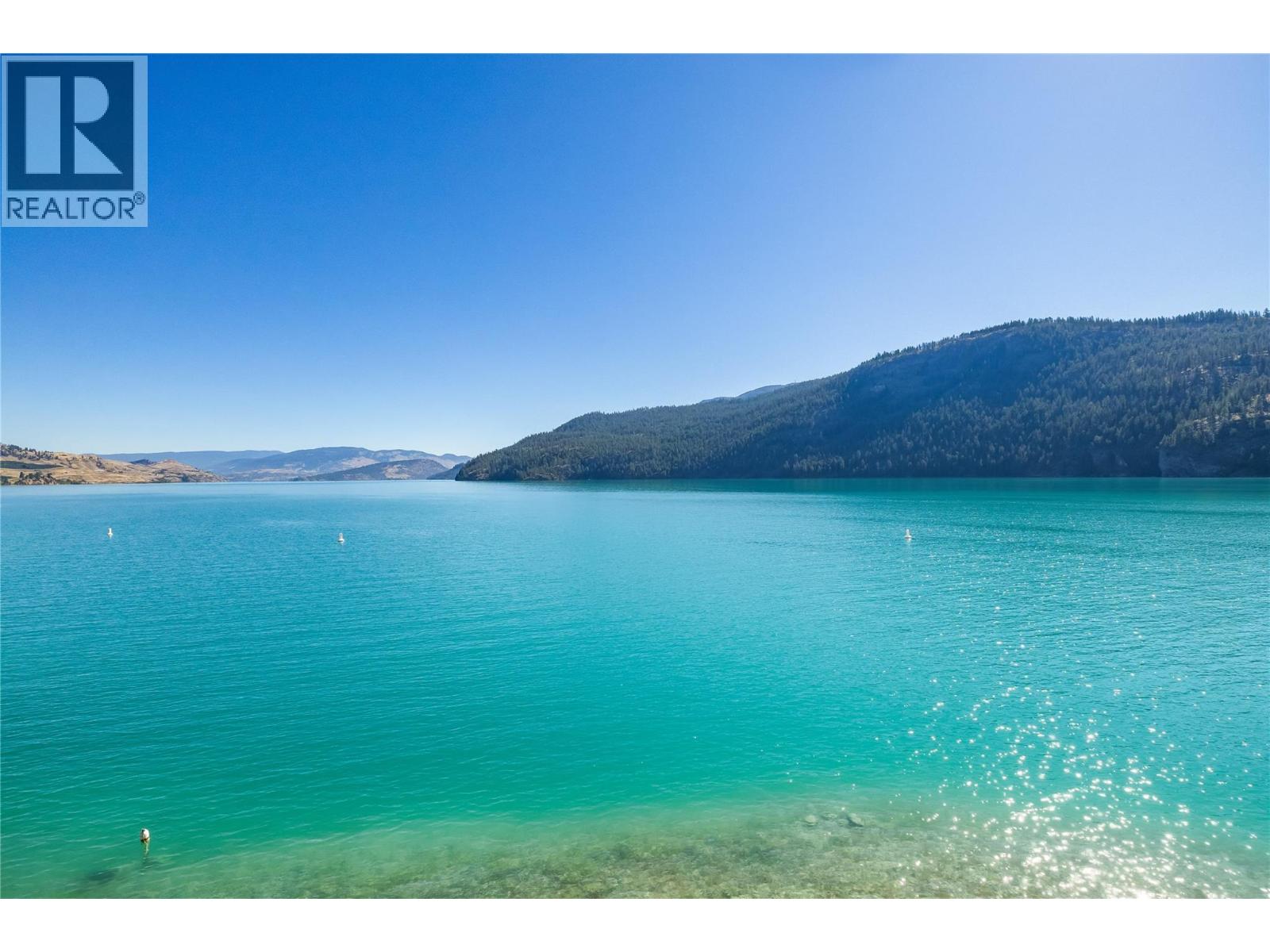 18451 Crystal Waters Road Unit# 8, Lake Country