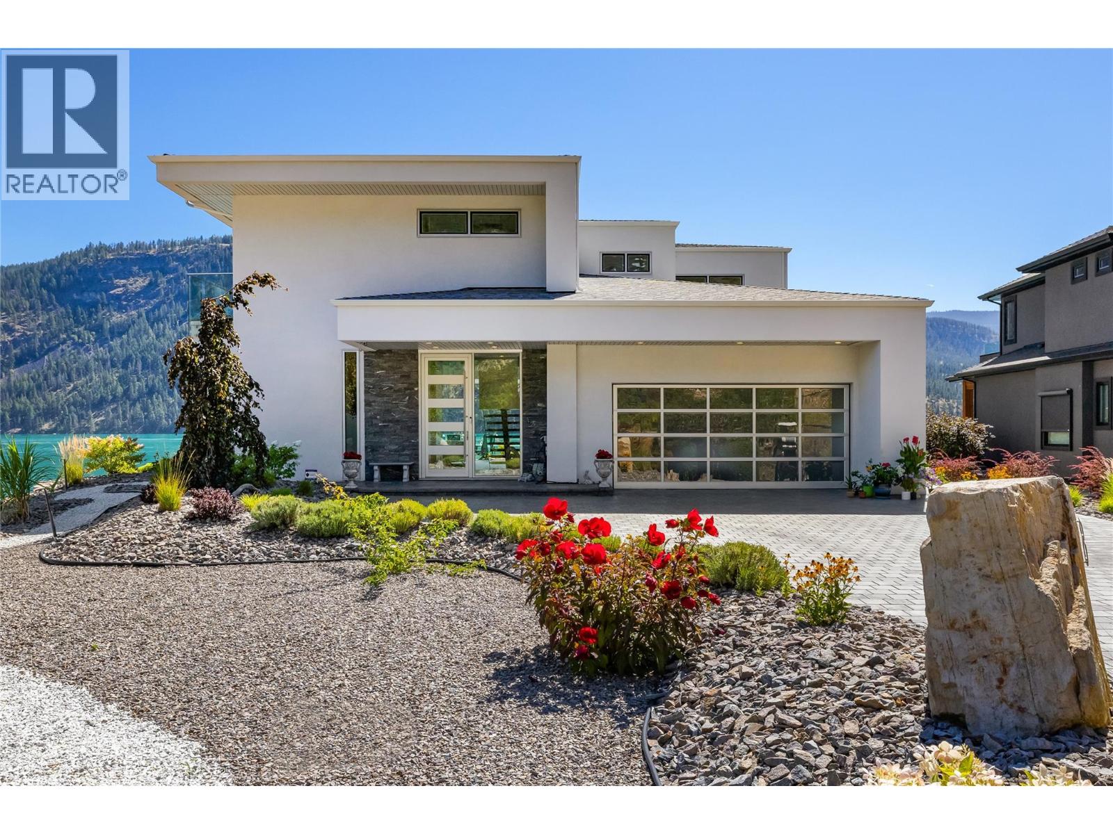18451 Crystal Waters Road Unit# 8, Lake Country