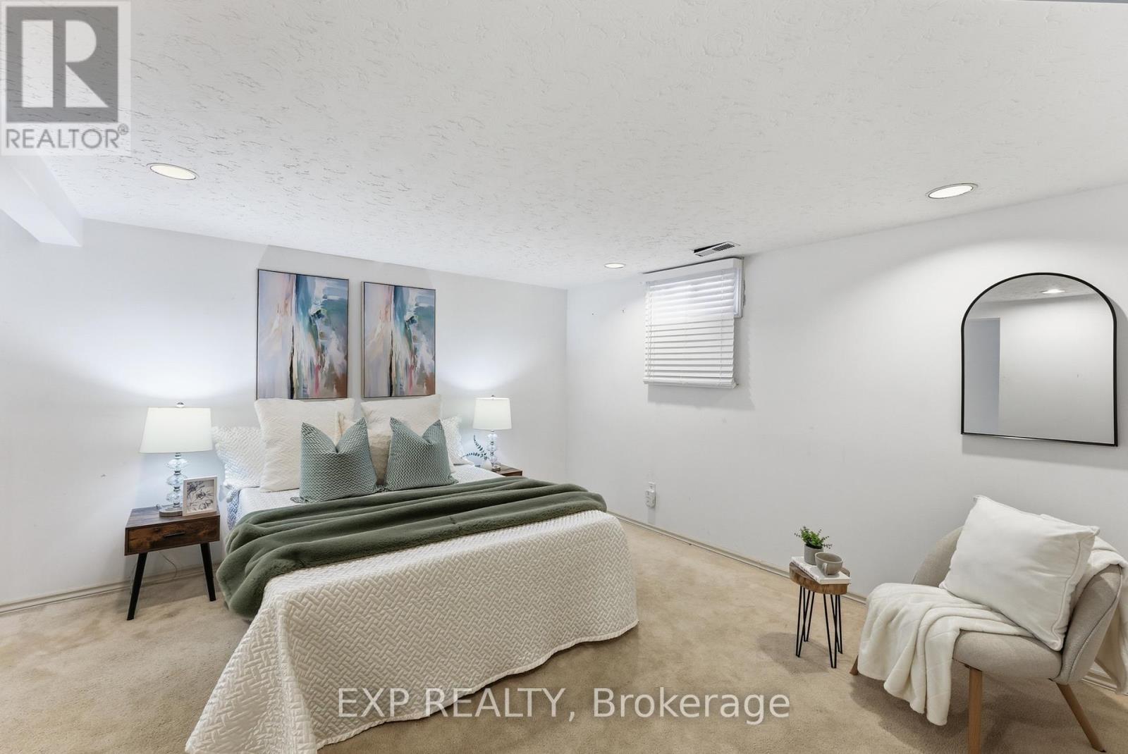 7551 FERN AVENUE - 32