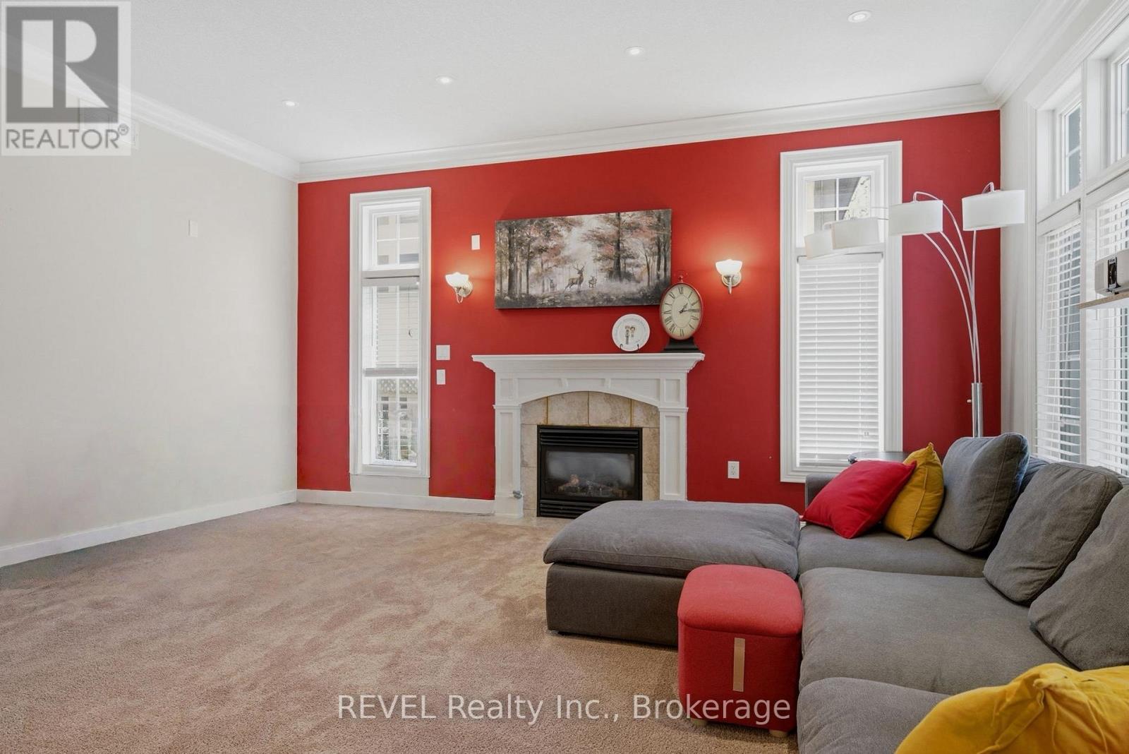 9 FIRST STREET LOUTH STREET - 18