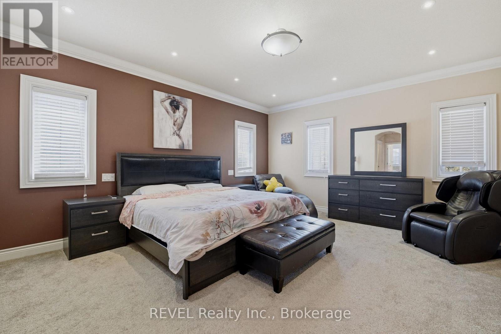 9 FIRST STREET LOUTH STREET - 23