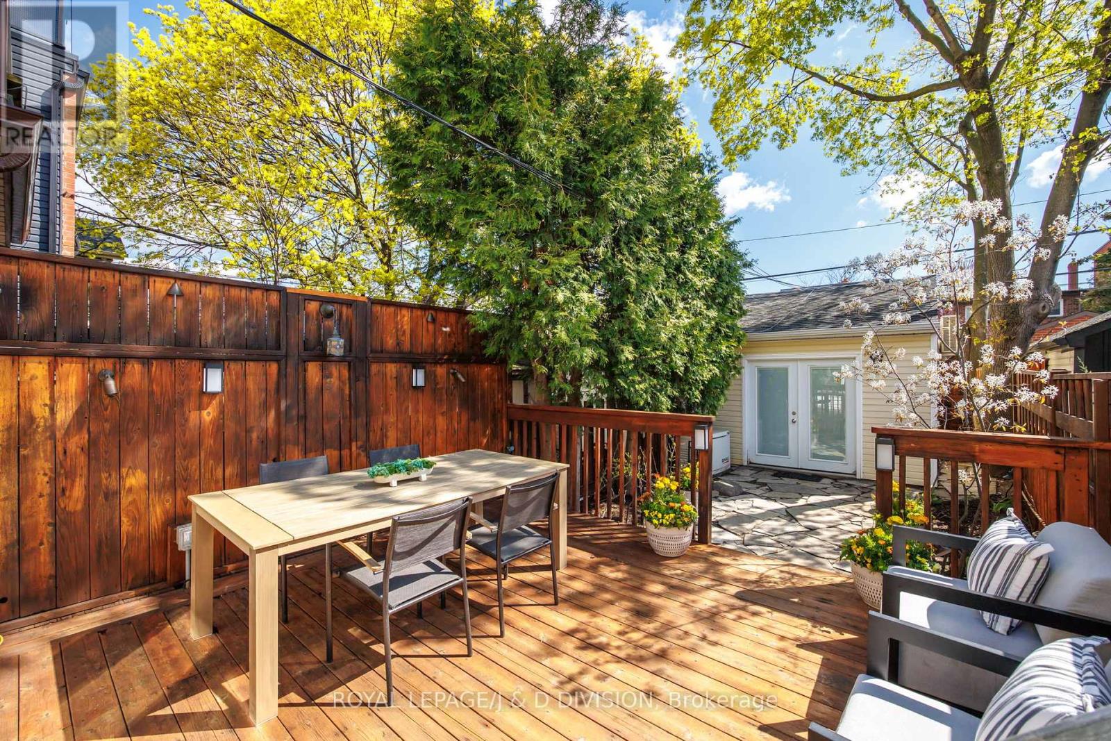 477 ROXTON ROAD - 43