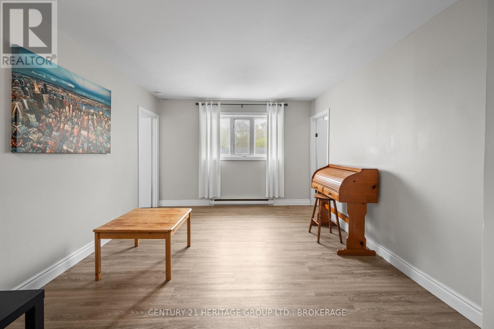 432 BARRIE STREET - 25