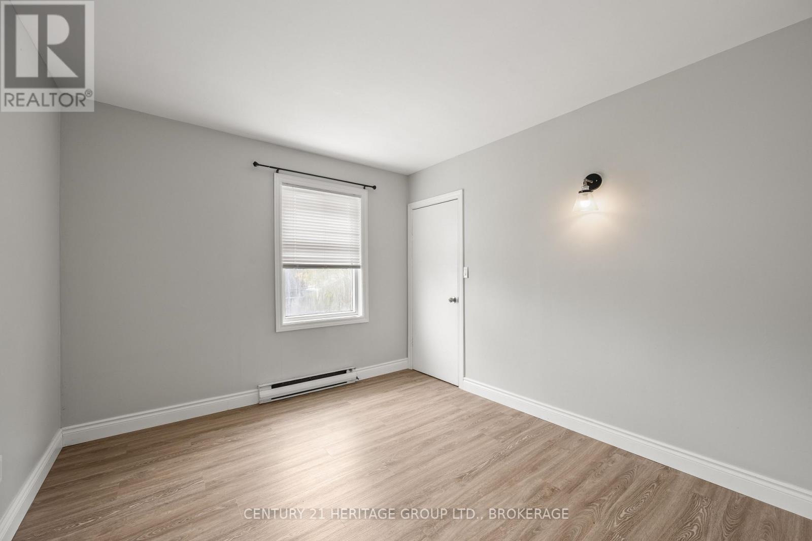 432 BARRIE STREET - 27
