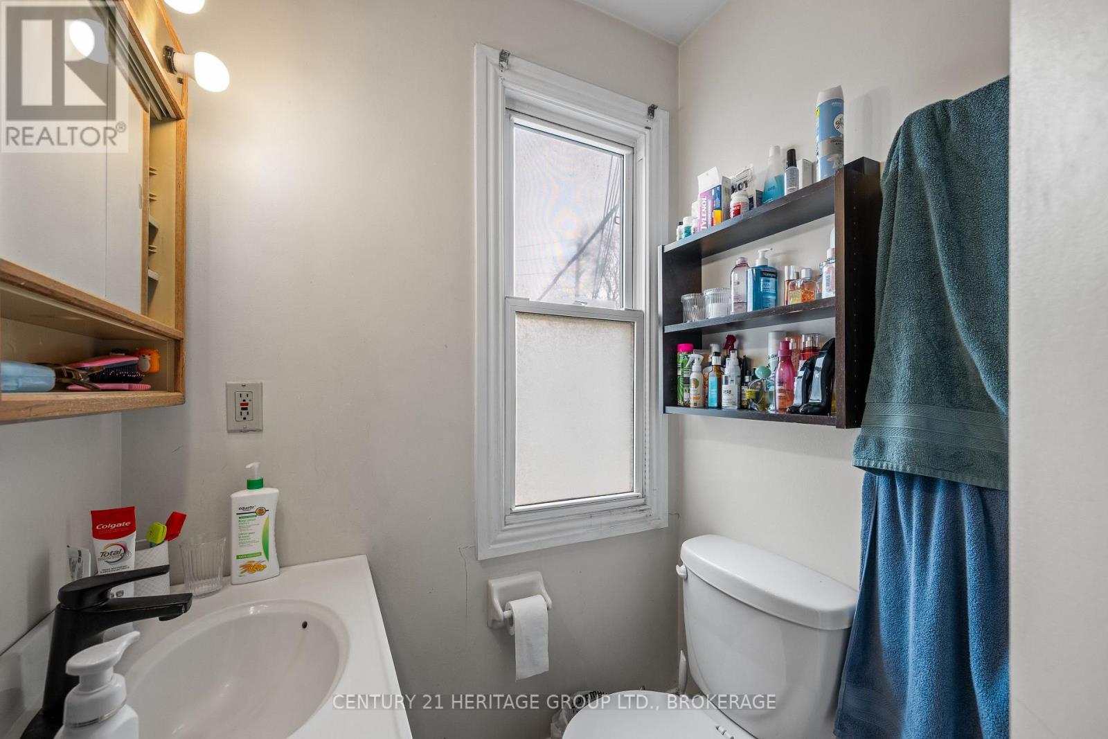 432 BARRIE STREET - 30