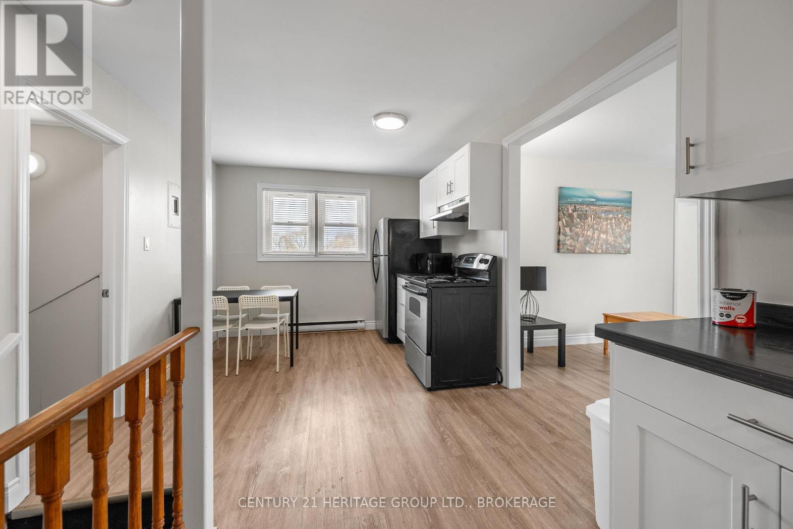 432 BARRIE STREET - 37