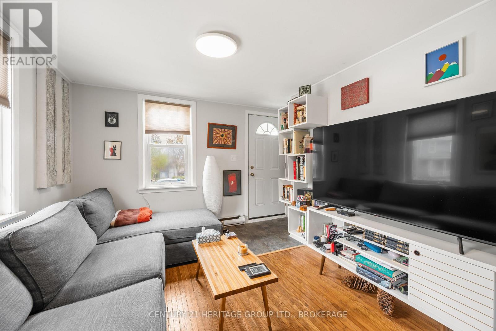 432 BARRIE STREET - 5
