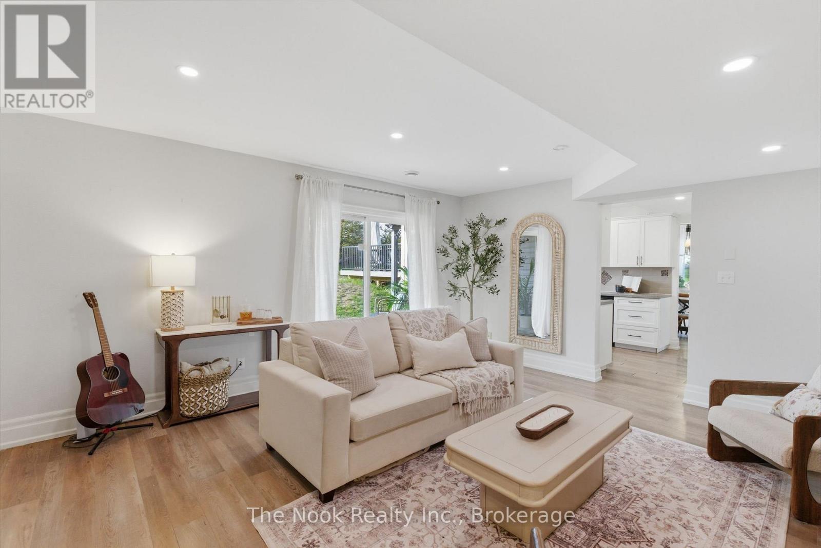 158 DOWNS ROAD - 15